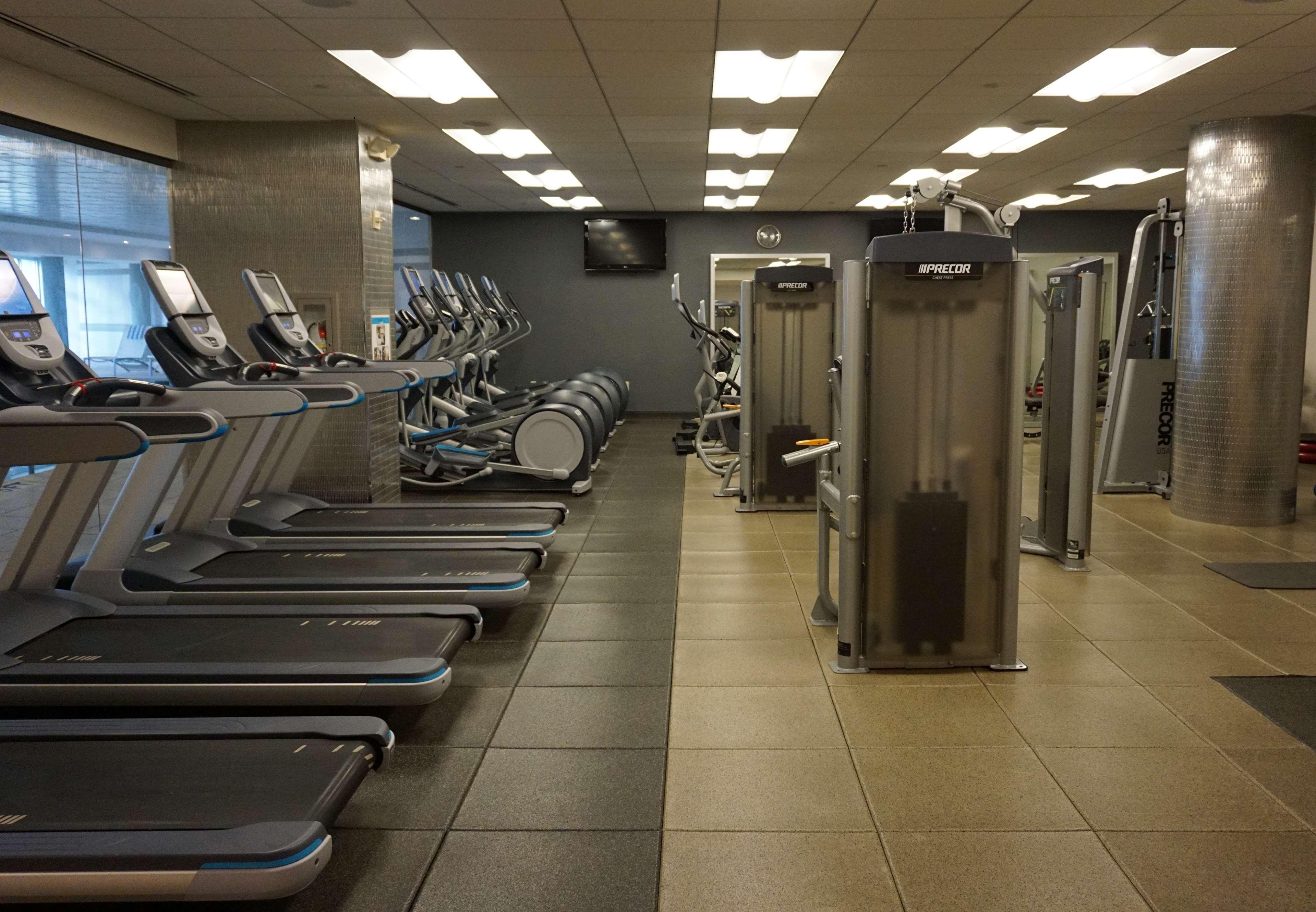 Hilton Mclean Tysons Corner Hotel Bagian luar foto