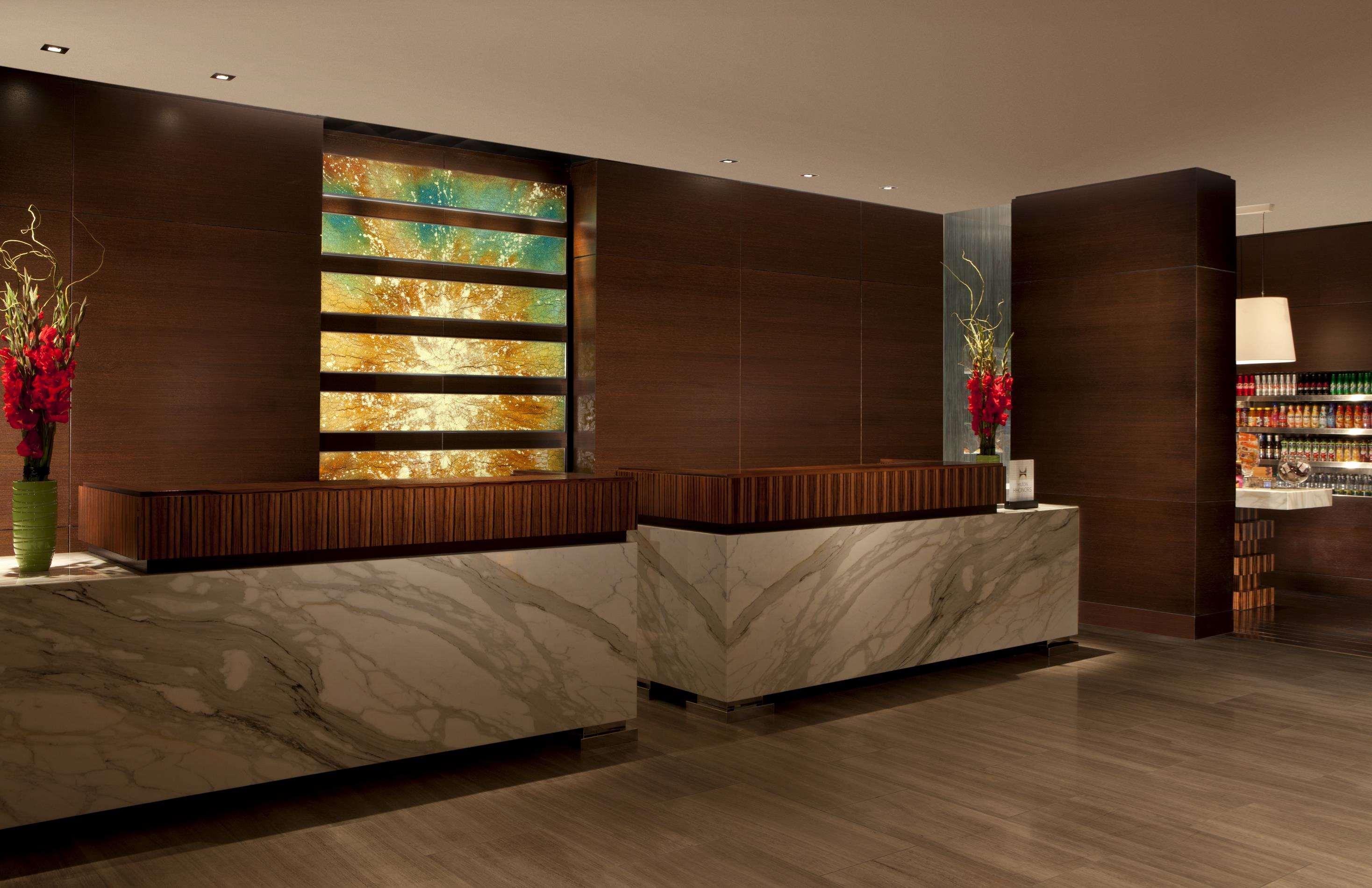 Hilton Mclean Tysons Corner Hotel Bagian luar foto