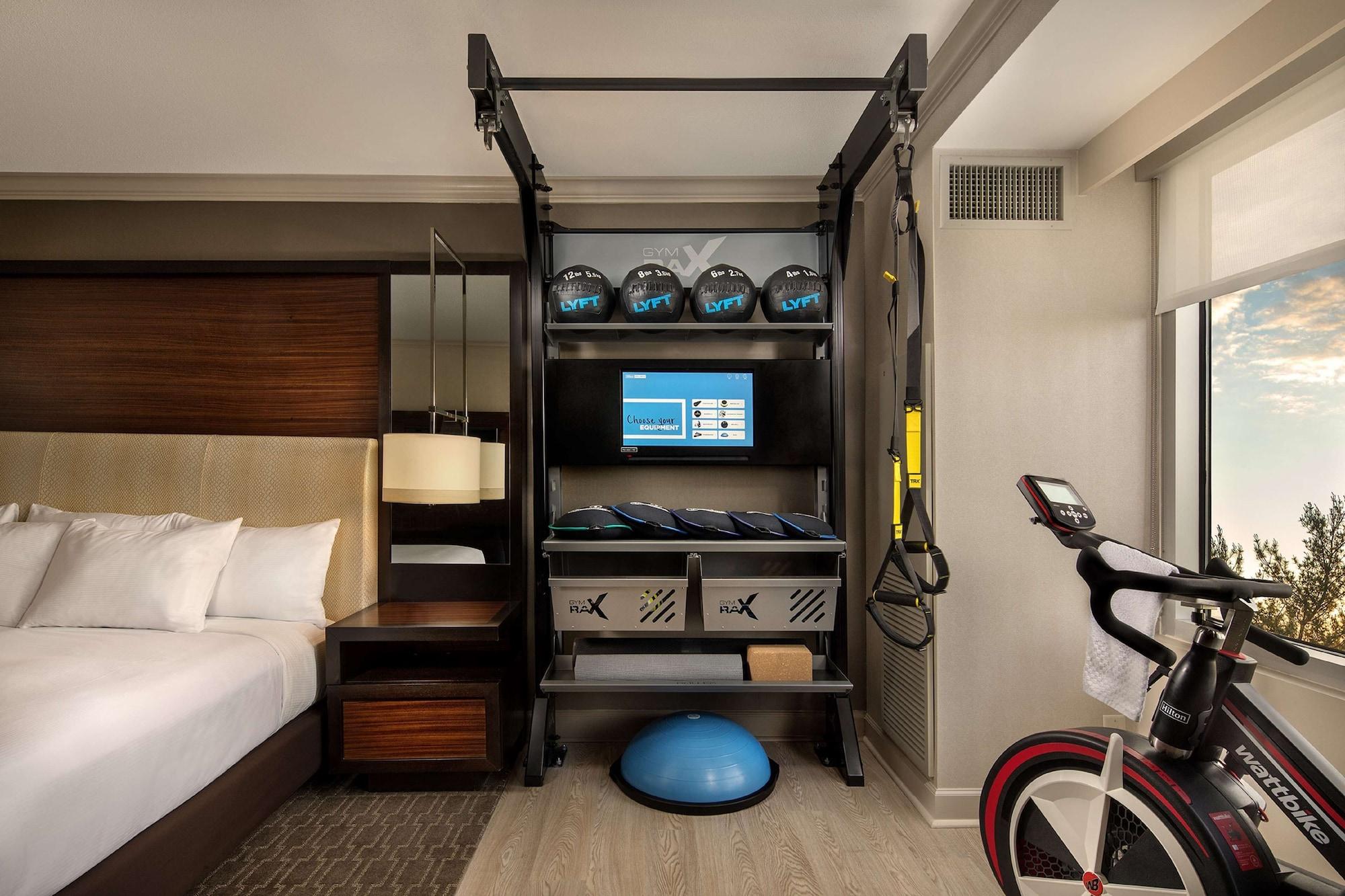 Hilton Mclean Tysons Corner Hotel Bagian luar foto
