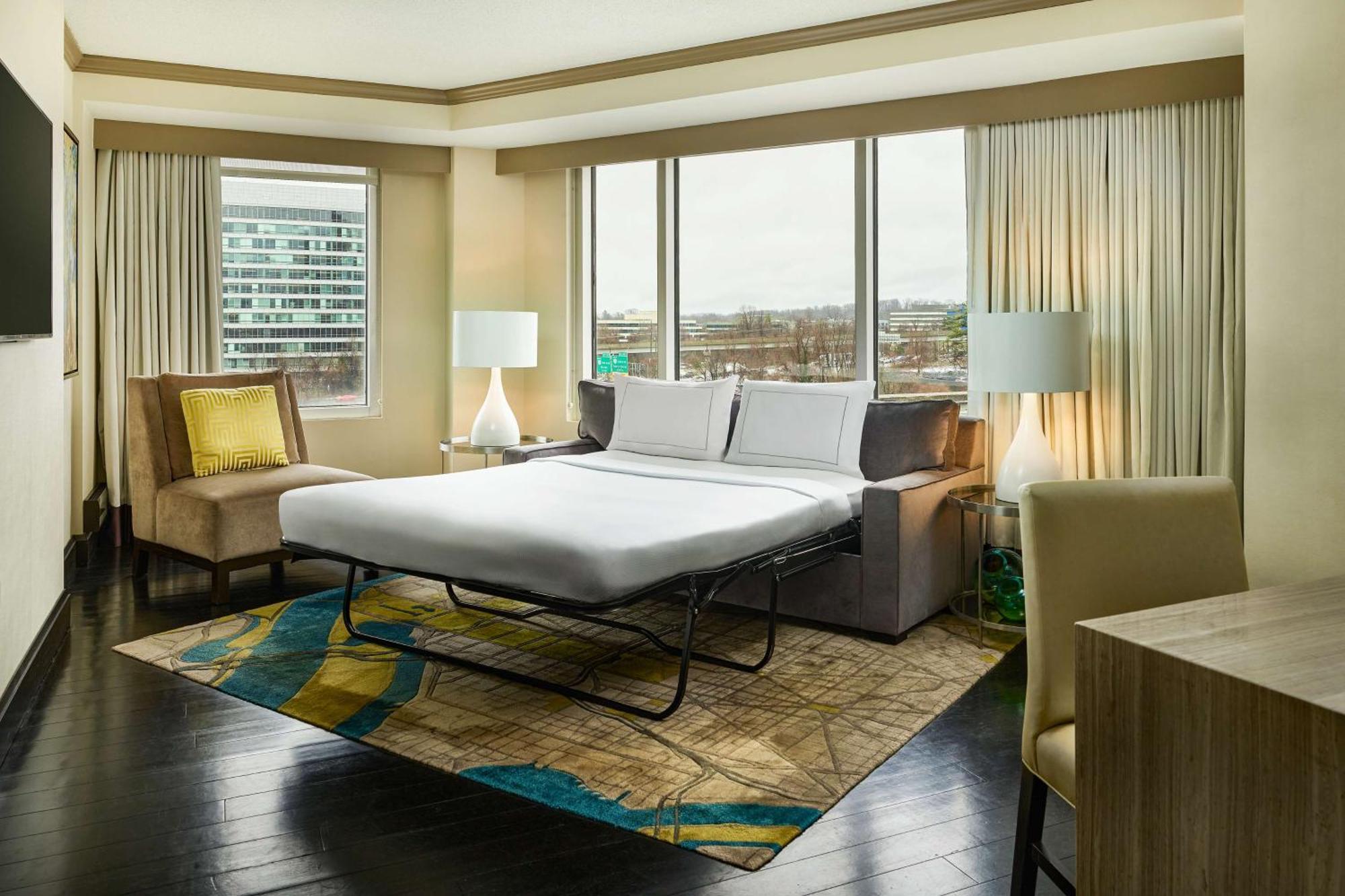 Hilton Mclean Tysons Corner Hotel Bagian luar foto